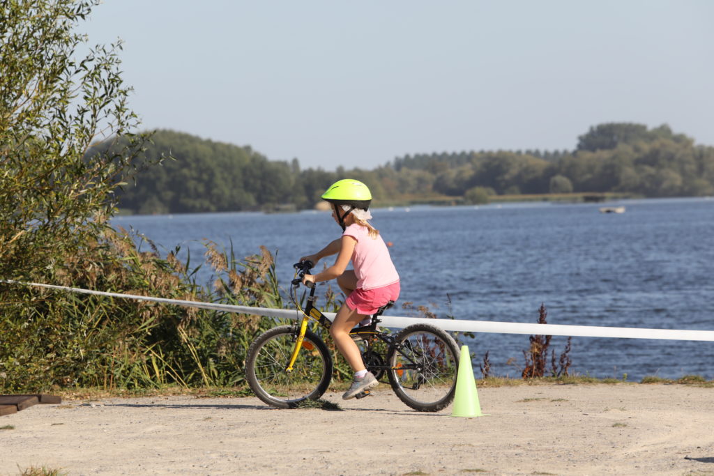 SAVOIR ROULER A VELO  Fédération française des usagers de la bicyclette